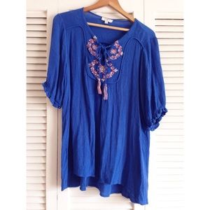 Umgee embroidered tunic